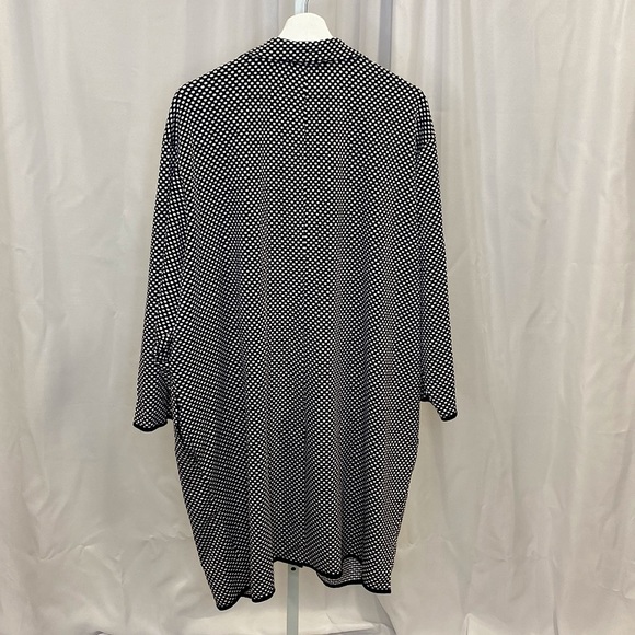 Poca Dot Cardigan ⚪️🖤 - Picture 3 of 7